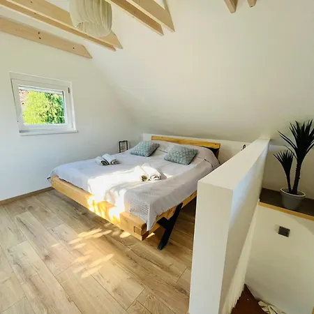 Villa Lake Apartment *